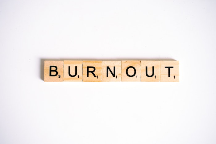 Síndrome de Burnout em profissionais de saúde